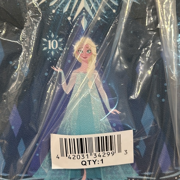 Frozen Elsa Dooney & Bourke Backpack - Picture 2 of 6